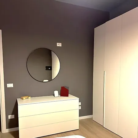 La Casa Di Anna, Trilocale Con Balcone E Garage Apartamento Brescia