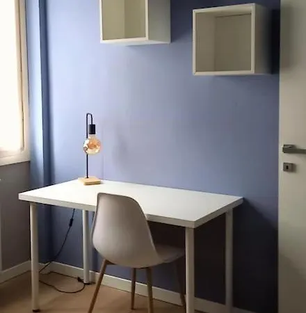 La Casa Di Anna, Trilocale Con Balcone E Garage Apartmán *
